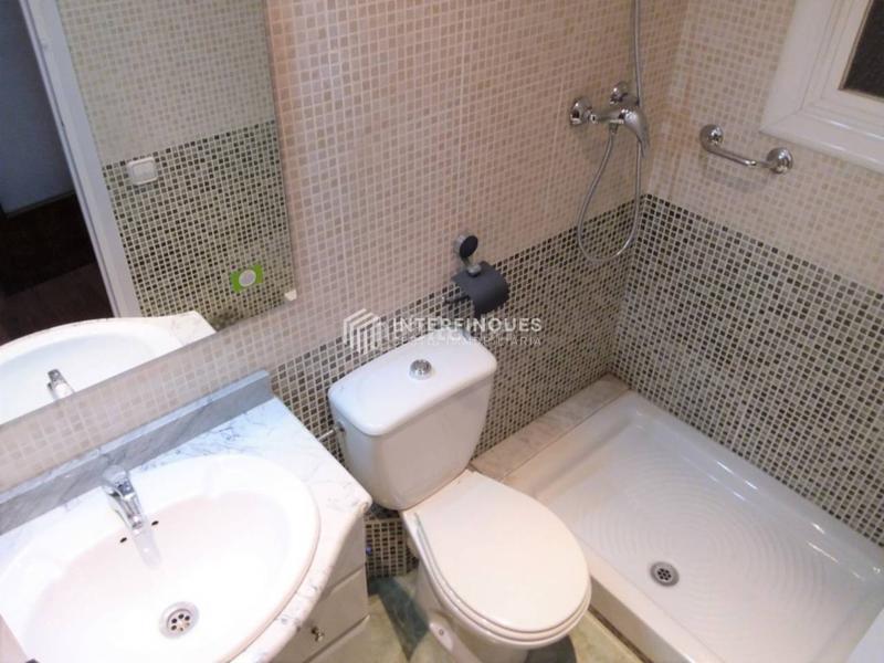 Foto 0bca46af-1c7e-43cd-98e4-c09c73dcb671. Flat with heating in Centre Badalona