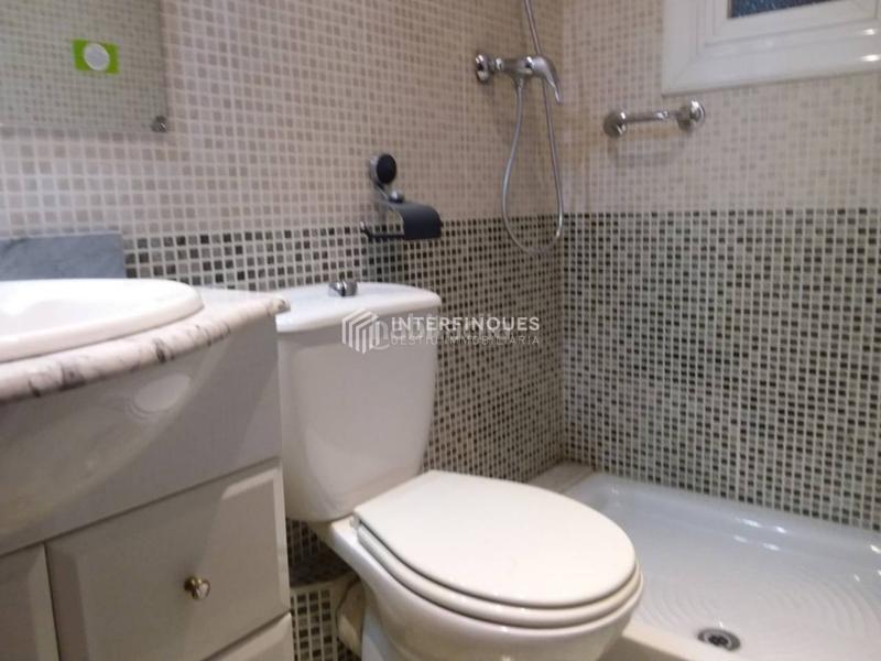 Foto b59aa2e2-271d-4faf-a2a7-11600f9aeffc. Flat with heating in Centre Badalona