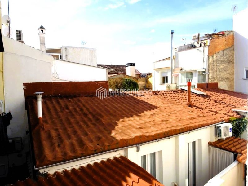 Foto 535f8a4c-556d-4cb7-9722-6069b1847aff. Pis a Centre Badalona