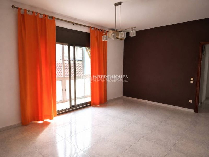 Foto 33f87e84-7e19-4bdb-82c3-4cf986119bfd. Apartament a Progrés - Pep Ventura Badalona