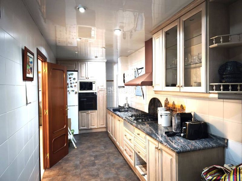 Foto fda549ec-f0ac-46d2-bf3a-6681bb5623de. Apartament a Progrés - Pep Ventura Badalona