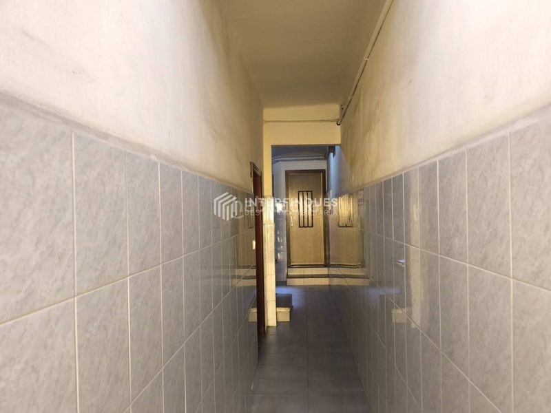 Foto a2680691-a92a-48a0-a0ad-05de19a40b9f. Pis a Sant Crist Badalona
