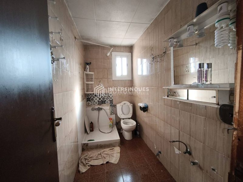Foto 0e3edc9a-f645-4fa3-8599-b2229bf3b3f3. Dachwohnung in Llatí Santa Coloma de Gramenet