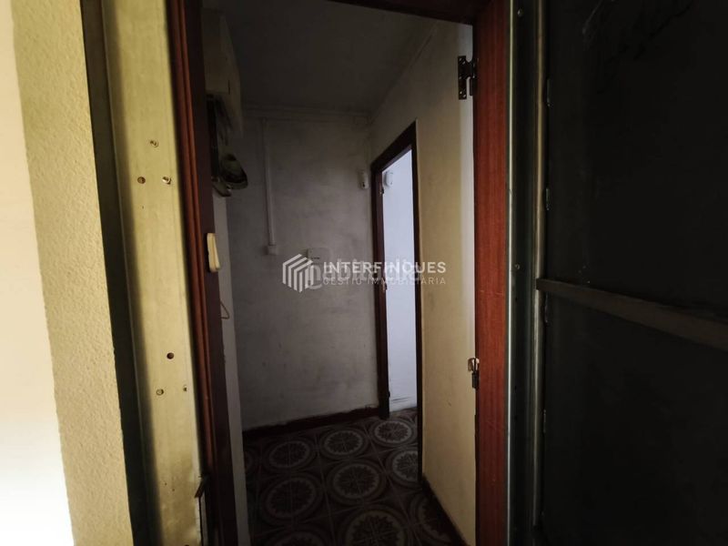 Foto c3dfeb84-99ed-4db5-bb75-3c82c362f63a. Dachwohnung in Llatí Santa Coloma de Gramenet
