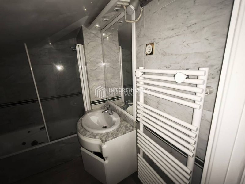 Foto d88522eb-0eb2-43e8-8897-c296d5d92fe7. Casa amb calefacció aparcament piscina a Bufalà Badalona