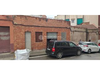 Terreno residencial  Calle isaac alb�niz. Solar en venta en la salutlloredasistrells08914