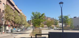 Business premise in Carrer de les flors 3. Difano