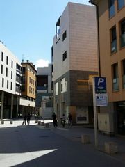 Alquiler Parking coche en Carrer portal de la rambla, 7. Individual