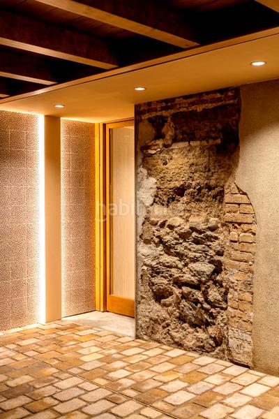 Foto c9d7d083-0a00-4b19-9ce1-8fa544d8a66a. Piano terra 90m<sup>2</sup> in carrer nou 37 in Nord Vic