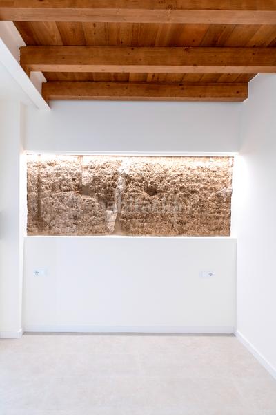 Foto e35601be-1161-4ab0-988c-3460f42f4b19. Pis 88m<sup>2</sup> a carrer nou 37 a Nord Vic