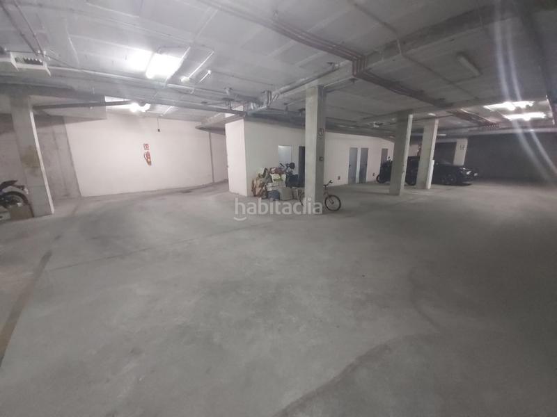 Foto 4ebe225b-345b-47f8-8650-8179fd7c167e. Alquiler parking coche en Consell
