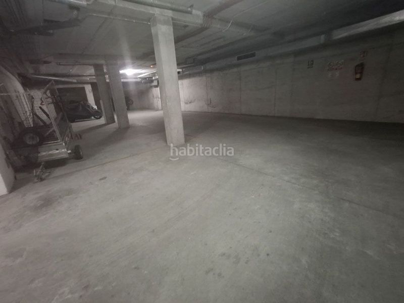 Foto f25eb1d6-1945-4c61-b62c-2f80b0d1fe99. Affitto posto auto in Consell