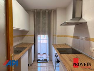 Affitto Appartamento  Avenida san crispin 71. Piso en alquiler en avenida san crispín - 2 habitaciones garaje