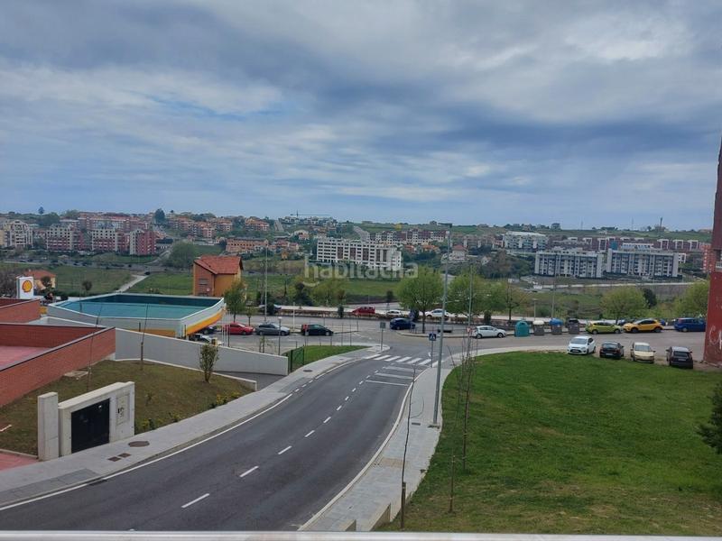 Foto 50d719b4-f1e3-4ce8-8c63-e1a10d2225ca. Local comercial local en venta cerca de las universidades en Santander