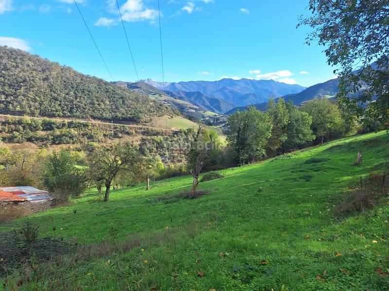 Foto 862241d5-89d8-4ac4-b92c-e6acb2adc083. Terreno residencial terreno urbanizable en picos de europa en Camaleño