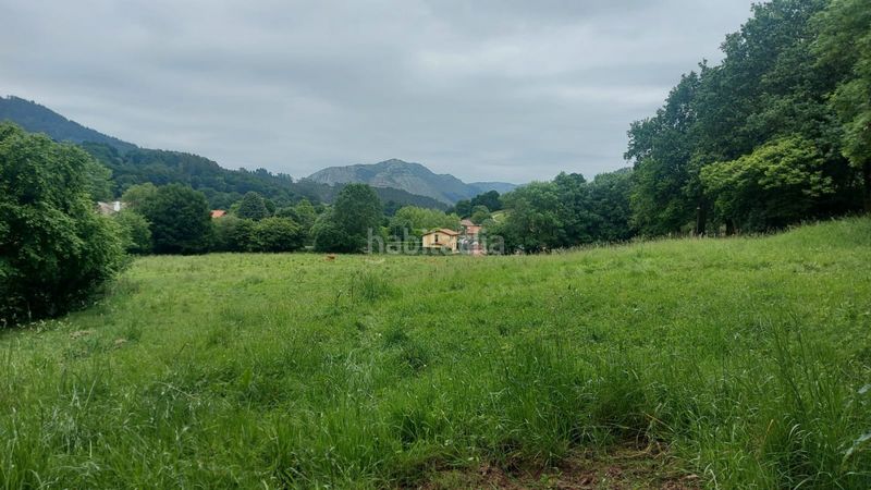 Foto f0f35823-3821-4b75-b242-a92146b49db2. Terreny residencial a Corrales de Buelna (Los)