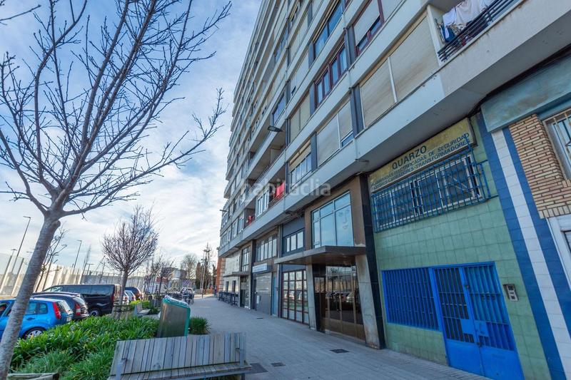 Foto d875d6a1-d2ee-49d0-97a7-6a5d06b07437. Piso  en venta con vistas a la bahía en Castilla - Hermida Santander
