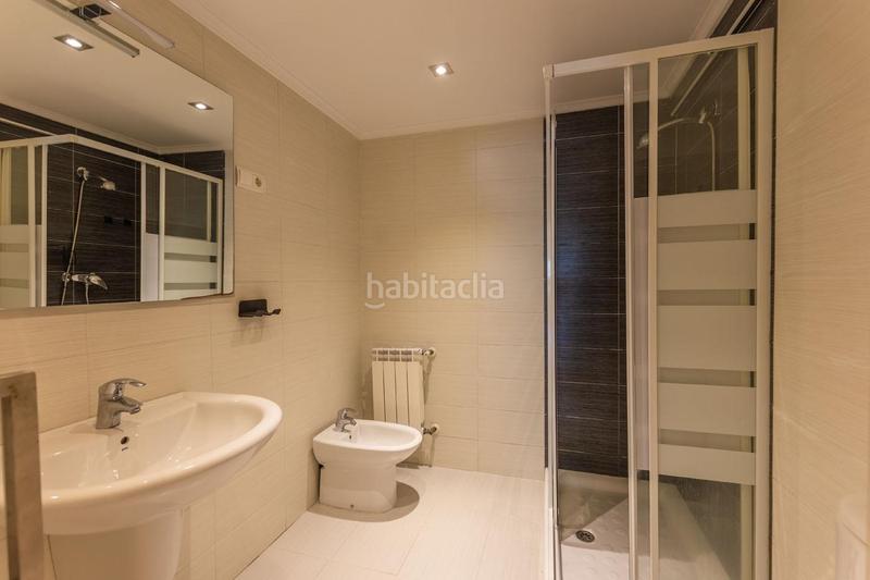 Foto f34a2c63-da57-4496-b475-0b69e4fd9ede. Piso  en venta con vistas a la bahía en Castilla - Hermida Santander