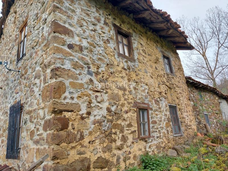Foto c4feefb5-515b-436f-bc4c-2707690e1791. Casa  con parcela en picos de europa en Camaleño