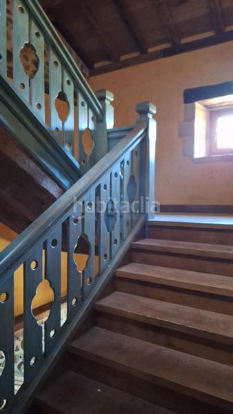 Foto 94d89b74-cd5d-465f-a8cb-f45f095356f9. Casa complejo de edificaciones de piedra en mogrovejo en Camaleño