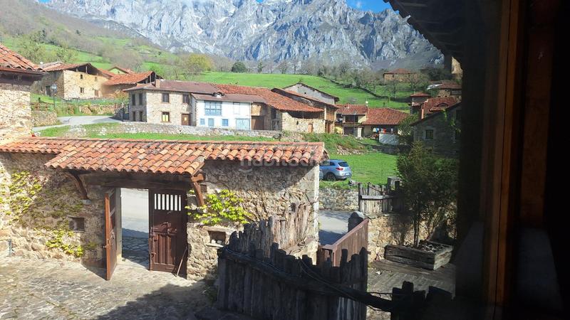 Foto 9de7696c-0d2d-4b92-8c9a-ea8bfda6169d. Casa complejo de edificaciones de piedra en mogrovejo en Camaleño