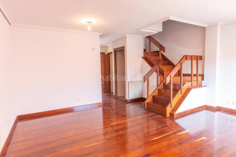 Foto 479fd7a2-d36e-4339-923f-b9cfe7c8f233. Casa a schiera con riscaldamento parcheggio in La Pereda Santander