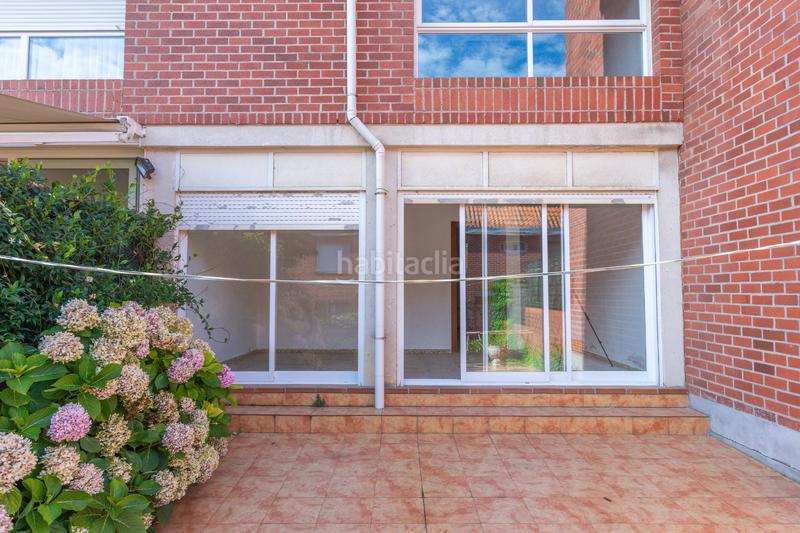 Foto 72360e7e-aa92-4b6b-90f9-993c6dd05ebf. Casa a schiera con riscaldamento parcheggio in La Pereda Santander