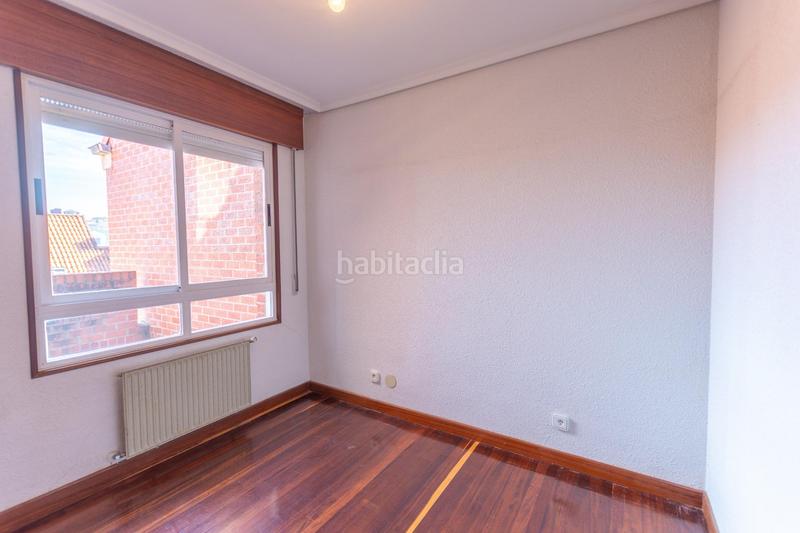 Foto 84e6b91e-f805-4a2f-b877-a9642bf24b75. Casa a schiera con riscaldamento parcheggio in La Pereda Santander