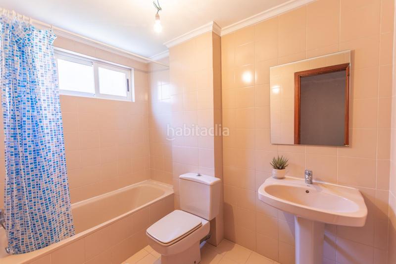 Foto d6fd0f21-595f-4018-9448-2312e1b1c817. Casa a schiera con riscaldamento parcheggio in La Pereda Santander