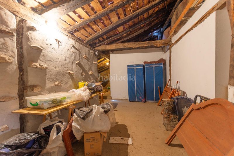 Foto 0131e212-5850-4d60-89c9-c5c838d8ef86. Casa amb aparcament a Villaescusa