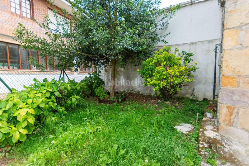 Foto 26bc8cd6-25ef-43db-8a55-b2ea990d4510. Casa amb aparcament a Villaescusa