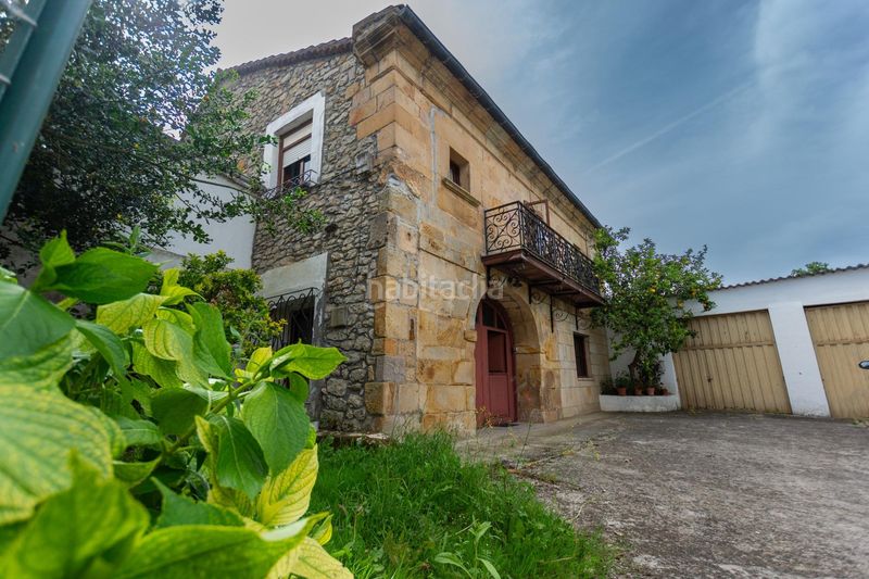 Foto a81428fa-ec11-4ae3-9833-426282f6dbb8. Casa amb aparcament a Villaescusa