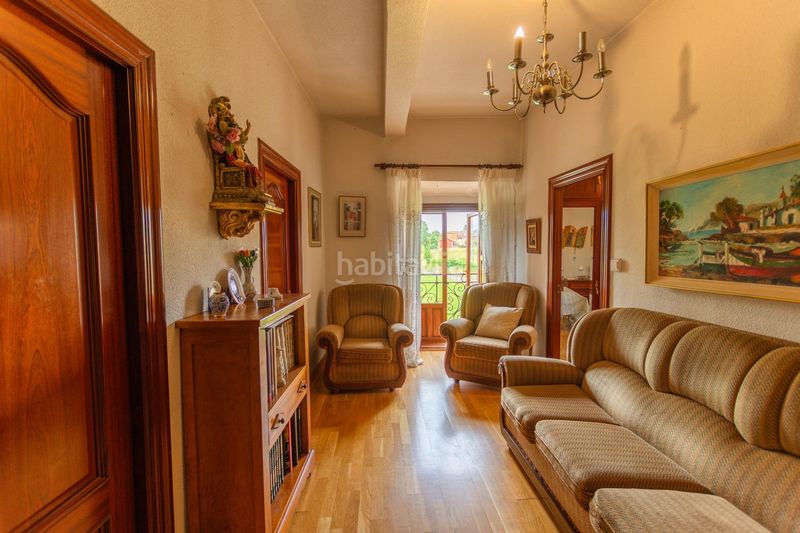 Foto d8bfa91a-808c-436a-b5f5-8f9ce4176b89. Casa amb aparcament a Villaescusa