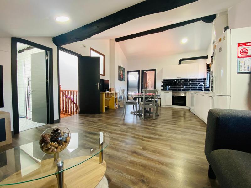 Foto b60f6ccf-84a0-431f-a1f0-7ed1b0fec7f1. Alquiler apartamento  con parking privado de alquiler larga duración en Santander