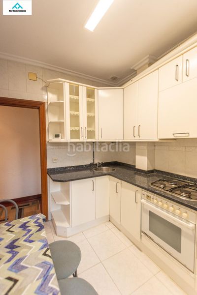 Foto b140ff78-a0a4-40c4-9c79-ae0dba5fe28a. Pis a Puerto Chico Santander