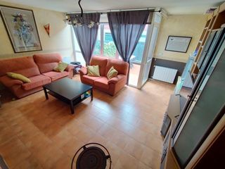 Casa en Voto. Chalet en venta en carasa