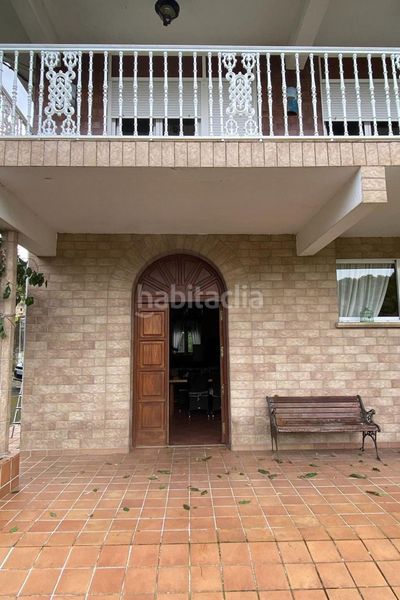 Foto 00273c10-0dd9-40cb-9782-c17d3af2bc1b. Casa amb calefacció aparcament a Limpias