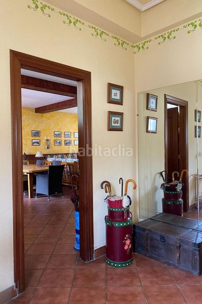Foto 1e2f06f3-1ba8-43a9-8e6b-49df238ca9f6. Casa amb calefacció aparcament a Limpias