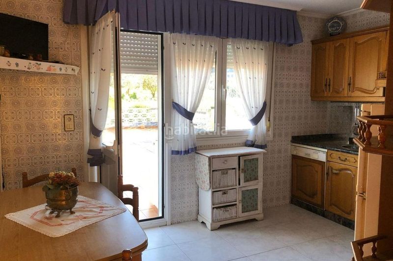 Foto 5be5ac37-6929-4f02-a3a1-84fa6642e3fc. Casa amb calefacció aparcament a Limpias