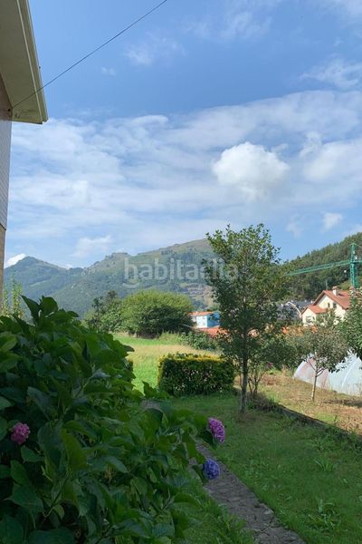 Foto 8d914b31-a318-4b0d-b815-15a83b9194b8. Casa amb calefacció aparcament a Limpias