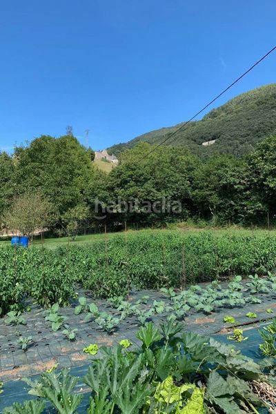 Foto f099322a-8d05-47c4-bbb7-82319e61d48b. Casa amb calefacció aparcament a Limpias