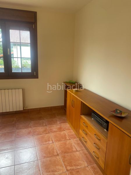 Foto 2bd755ac-89bf-43cd-a0bf-575b81300a14. Xalet amb aparcament a Voto