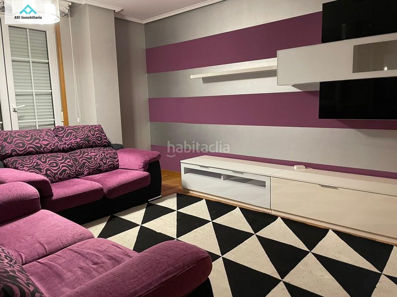 Foto 95470c0b-3e27-461d-92f7-de4700f8f434. Flat with heating in Colindres