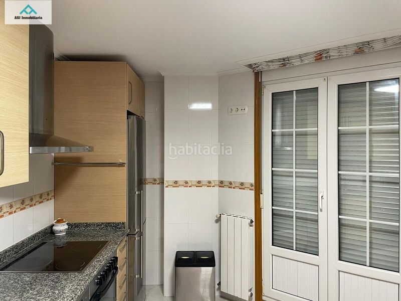 Foto d4c16d6b-436e-417f-93f5-5aa44ac127f2. Flat with heating in Colindres