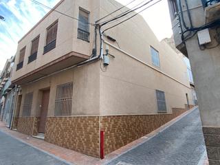 Maison à Callosa de Segura. Casa en venta en callosa de segura (alicante).