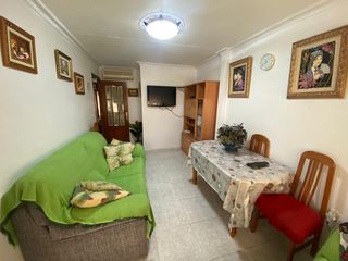 Appartement à Las Piscinas Naturales. Vivienda en el centro de torrevieja cerca de la playa del cura.