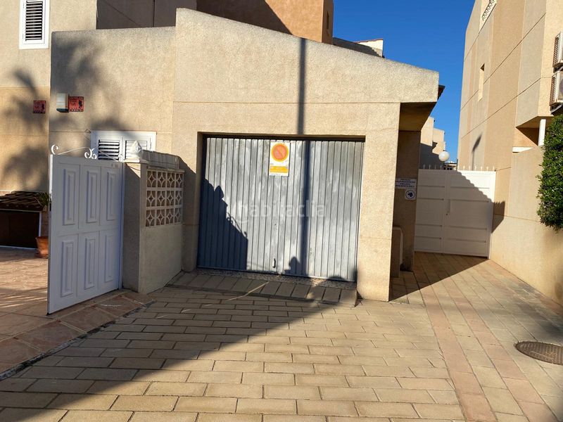 Foto 941447cb-c6e2-485d-95cf-e431281be2d1. Casa amb xemeneia aparcament piscina a Zona los Frutales Torrevieja