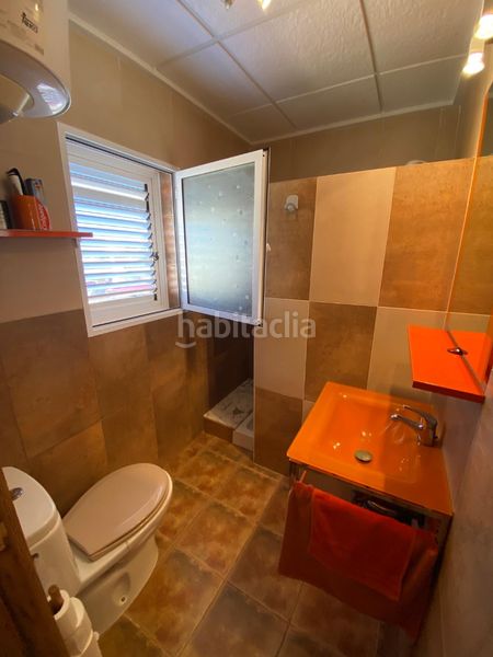 Foto a9dc5bdf-9edc-4e2e-9318-b17eb1a83b73. Casa amb xemeneia aparcament piscina a Zona los Frutales Torrevieja