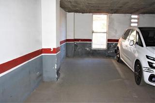 Parking coche  Carrer de tolrà. Parking en c/ tolrá   negociable