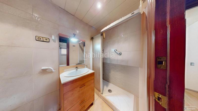 Foto 1b420ccc-4265-4df6-872a-7635b2867144. Piso se vende la nuda propiedad de la vivienda con el usufructo vitalicio a favor del actual propietario en Barcelona